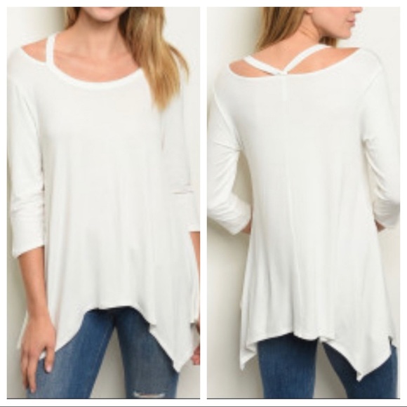 Tops - Creamy White 3/4 Sleeve Tunic Top